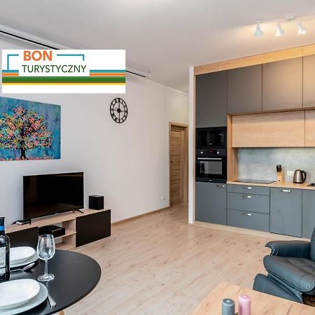 Апартаменти Apartwro - Apartament Przy Wyspie Slodowej, Garaz, Projektor, Rowery Вроцлав Екстер'єр фото