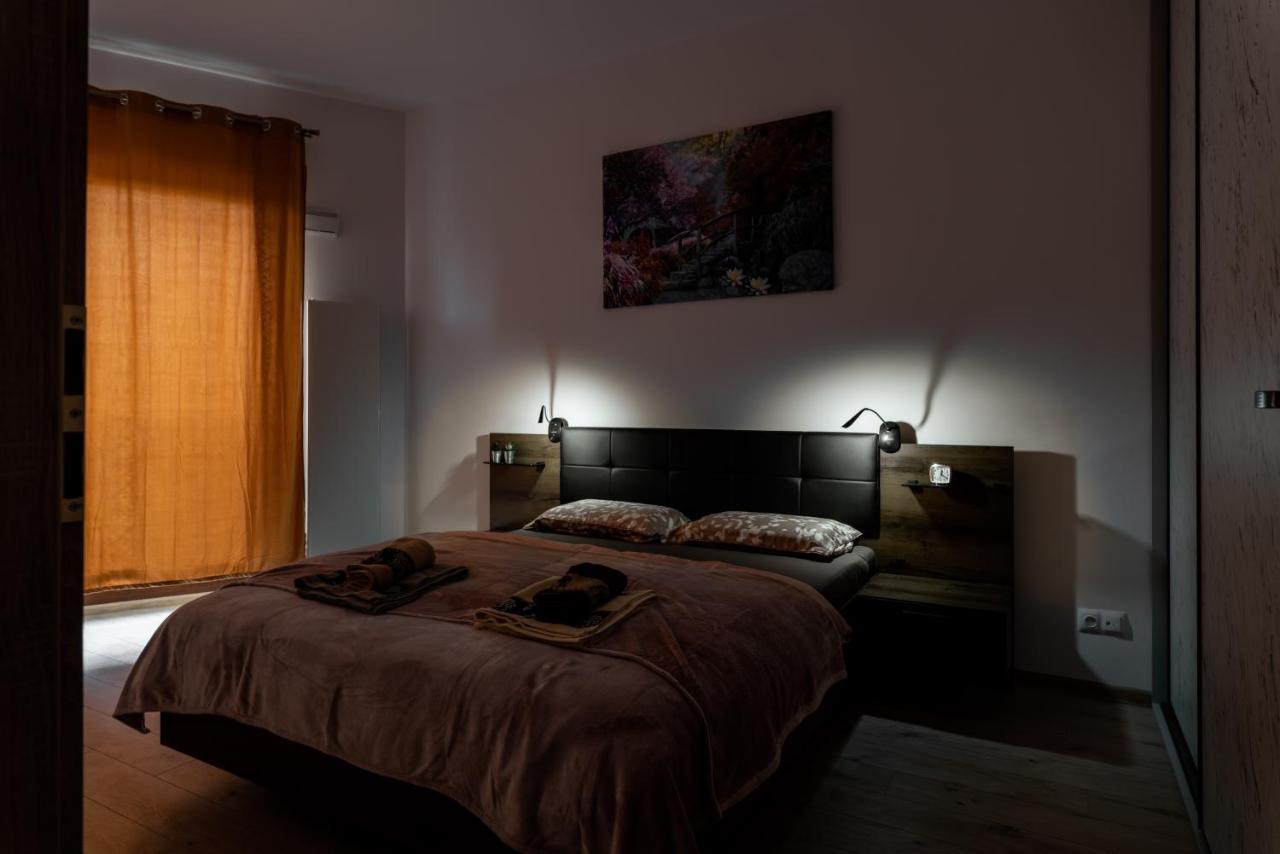 Апартаменти Apartwro - Apartament Przy Wyspie Slodowej, Garaz, Projektor, Rowery Вроцлав Екстер'єр фото