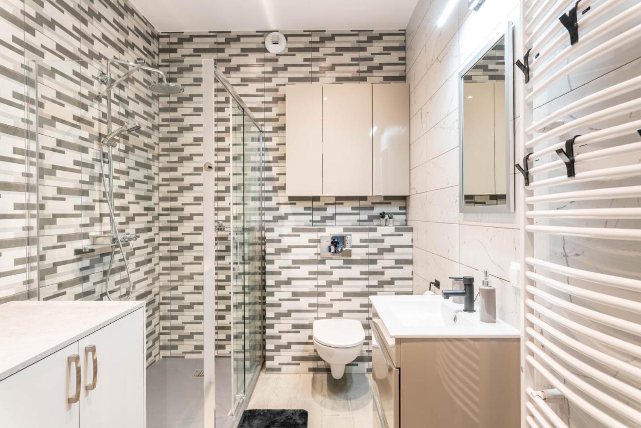 Апартаменти Apartwro - Apartament Przy Wyspie Slodowej, Garaz, Projektor, Rowery Вроцлав Екстер'єр фото